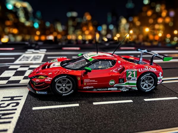 Carrera 20032001 DIGITAL 132 Auto Ferrari 296 GT3 AF Corse, No.21 (20032001)