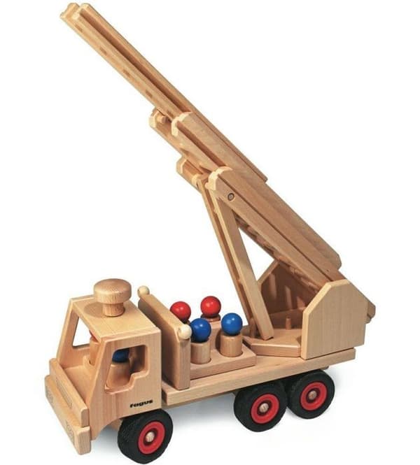Trätleksak - Fagus - Brandbil - 40 cm - 6 figurer - Utfällbar skala 360°