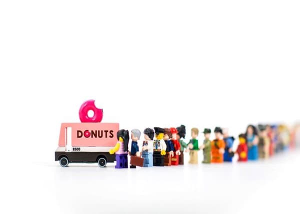 Candylab Toys - Donuts Truck - DAM
