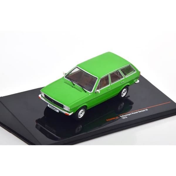 Miniatyrbil - IXO MODELLER - VW VOLKSWAGEN PASSAT LS VARIANT GENERATION I - Grön - 1975 - 1/43