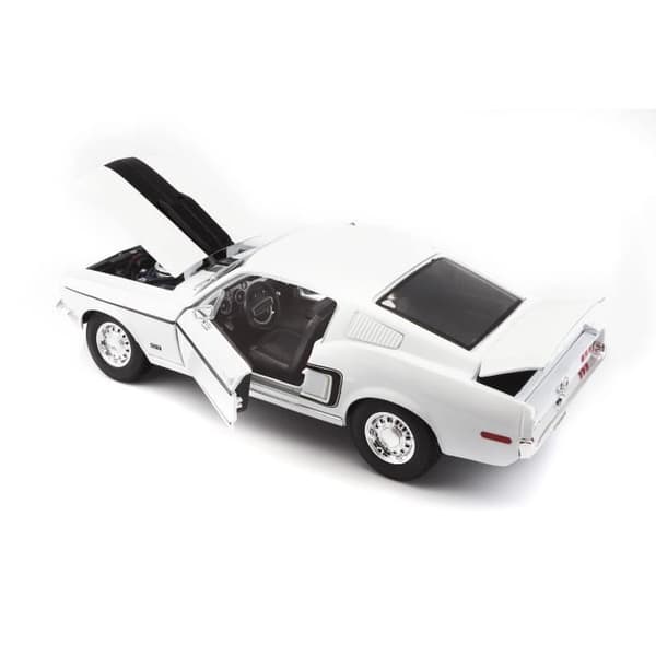 Samlarfordon - MAISTO - Ford Mustang GT Cobra Jet - Vit - 1968