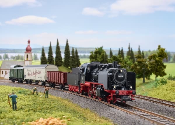 Märklin 29249 H0 Digitaalinen käynnistyssarja paikallisjunaan DB-luokan 24 kanssa (29249)