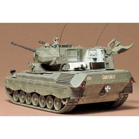 Flakpanzer Gepard Tamiya 1/35 modell - Militär modell - TAMIYA varumärke - Vikt 500g