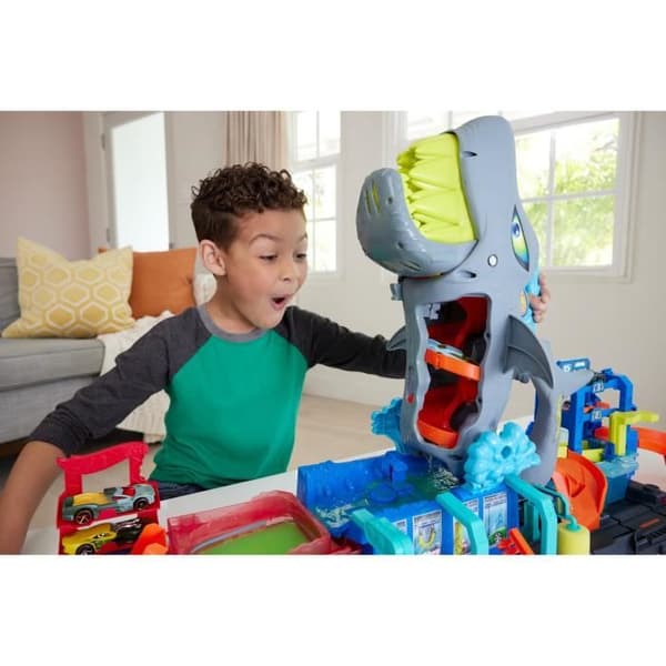 Hot Wheels City-Shark Car Wash-Color Reveal Car Set HTN82