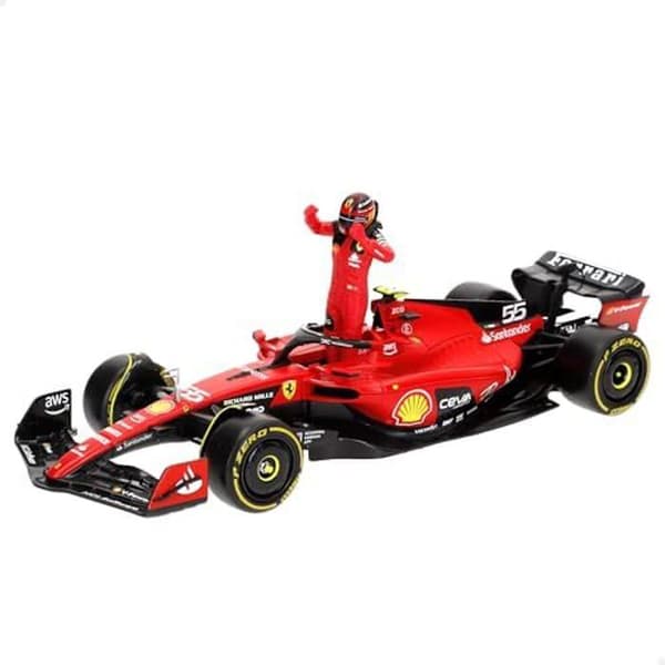 Modellbil - BBURAGO - Ferrari SF-23 Carlos Sainz Nr 55 - Skala 1/24 - Figur ingår - 23 cm