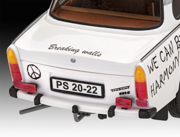 Trabant 601S Builders Choice 1/24 plastic model