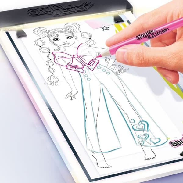 Style 4 Ever Fashion Designer Pad med Ljus