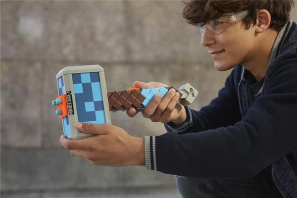 Nerf Minecraft Stormlander