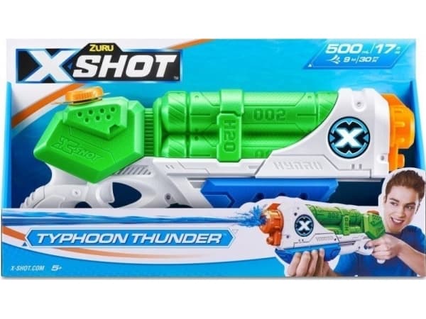 XShot Medium Typhoon Ukkosmyrsky vesipistoolilla