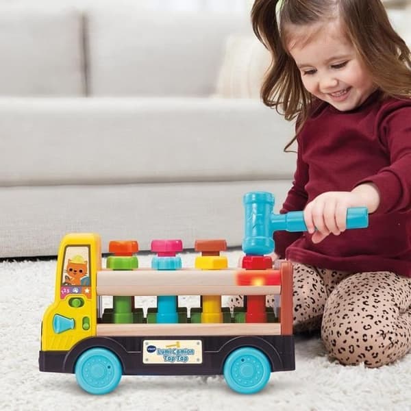 VTECH LUMI TAP TAP-BIL (LEKSAK MED FSC-CERTIFIERAD TRÄDEL)
