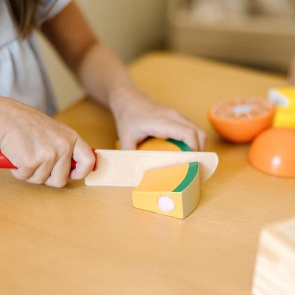 MELISSA &amp; DOUG Träskärning av frukt