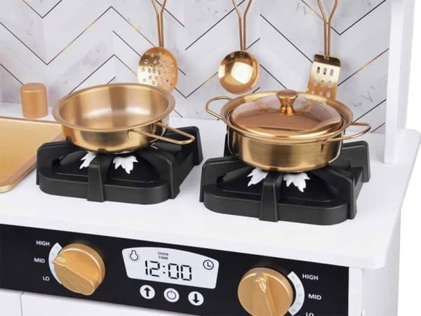 Matplats - kök Barnkök med kyl, ugn och diskho
