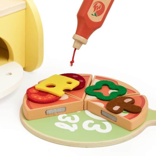 Classic World Pizzaugn med tillbehör - Lekmat i trä