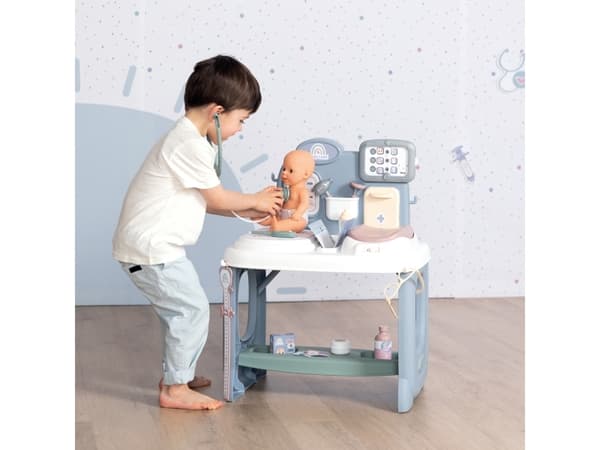 Smoby Baby Care - Pleiesenter med elektronisk nettbrett + 24 tilbehør (240305)