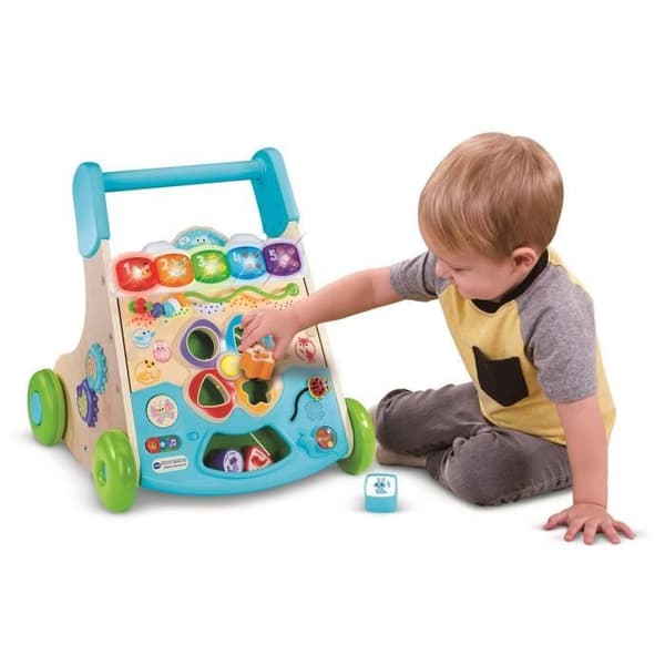 VTECH SUPER INTERAKTIV NATURTRAVER (LEGETØJ MED FSC-CERTIFICERET TRÆDEL)