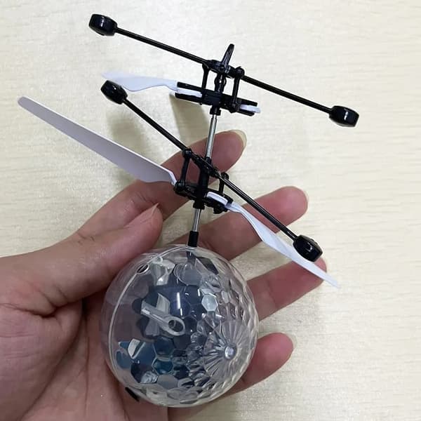 OBOSOE Barn High-tech Sensor Crystal Ball Kreativa Färgrika Ljus-emitterande Leviterande Ball Gest Sensing Flight Nyhet Barn Leksaker