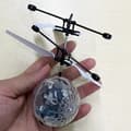 Miniatyrbild 8 av 9: OBOSOE Barn High-tech Sensor Crystal Ball Kreativa Färgrika Ljus-emitterande Leviterande Ball Gest Sensing Flight Nyhet Barn Leksaker