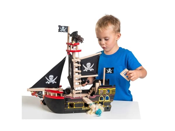 Le Toy Van Barbarossa Pirate Ship, Sjørøver, 3 år, Flerfarget, Tre