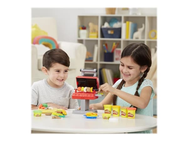 Play-Doh Kitchen Creations Grill 'n Stamp-lekesett