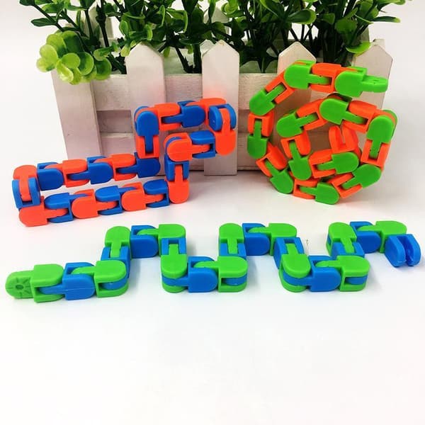 50 kpl Fidget Pop it Toys -sarjapakkaus lapsille ja aikuisille