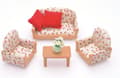 Miniatyrbilde 1 av 5: Sylvanian Families 3 Piece Suite