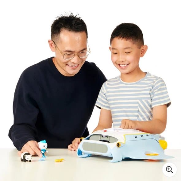 Octonauts Above & Beyond Octoray Transforming 7 Piece Playset with Lights