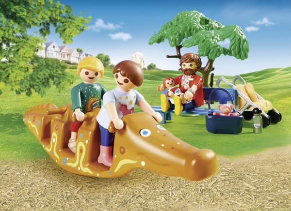 PLAYMOBIL City Life Adventure Legeplads - 70281