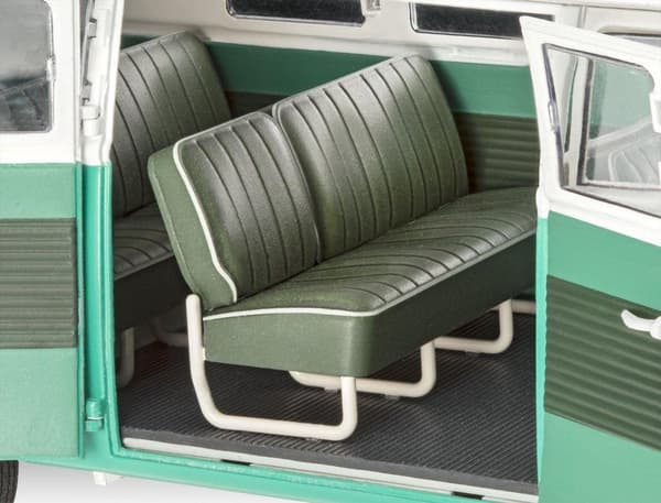 1:24 Revell 07675 Volkswagen VW T1 Bus Plastsats