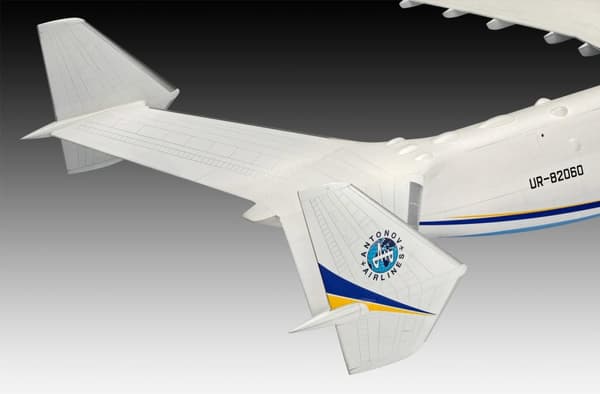 Revell 04958 Antonov An-225 Mrija Airplane (rakennussarja) 1:144