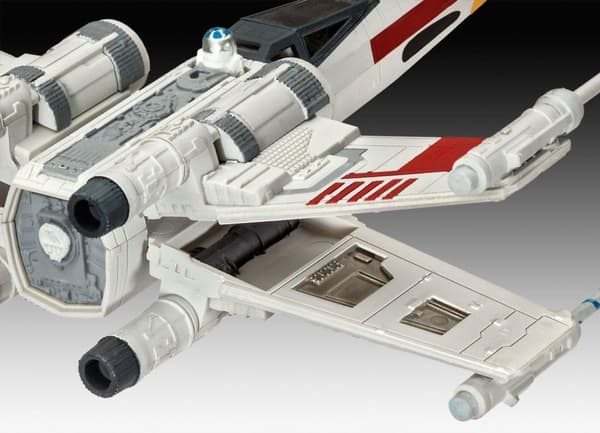 Revell kit - X-Wing Fighter