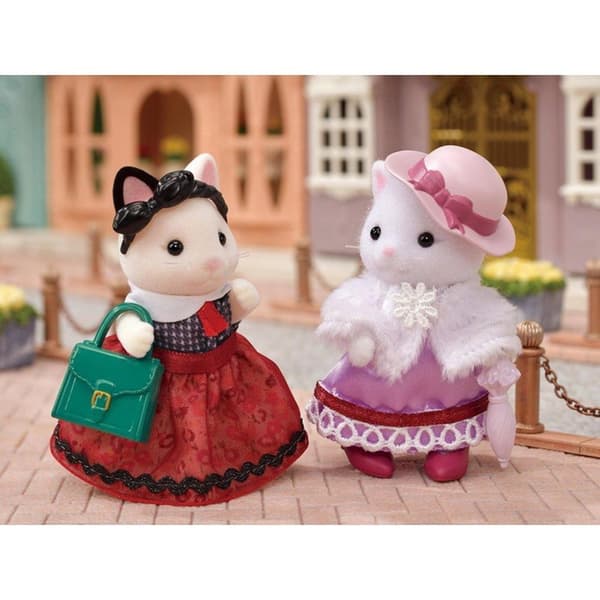 Sylvanian Families 5462 Fashion Playset Tuxedo Cat