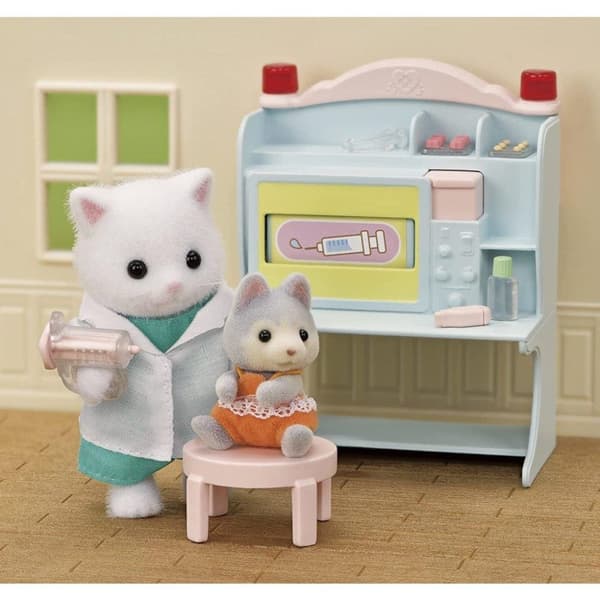 Sylvanian Families 5705 Doctor Playset