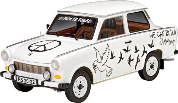 Revell 07713 Trabant 601S Builders Choice bilmodellsats 1:24 (07713)