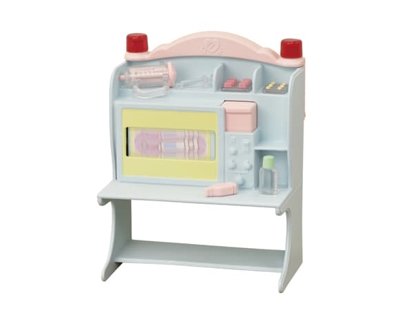 Sylvanian Families Village Doctor Starter Set