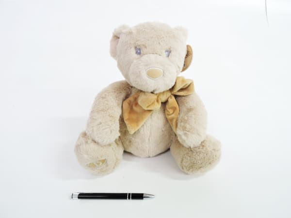 Beppe Mascot Bear Roger 26 cm beige