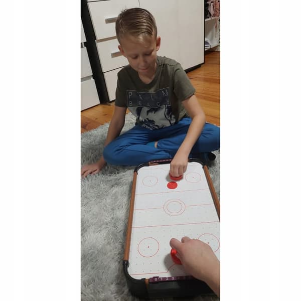 Air Hockey taulukko lapsille