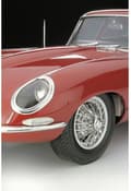 Miniatyrbillede 4 af 4: 1:8 Revell 07717 Jaguar E-Type - Oldtimer Plastic Model Kit