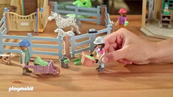 PLAYMOBIL Hästar av vattenfallet Isabella och lejoninna Leksats - 71354