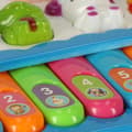 Miniatyrbilde 8 av 9: Barnepiano med lyd og lys