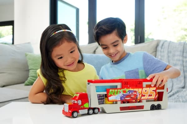 Pixar Cars Color Changers Mack