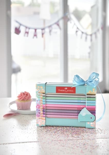 Faber Castell FC-201641 Sparkle Set Faber-Castell 20x färgpennor och 1x minipennvässare