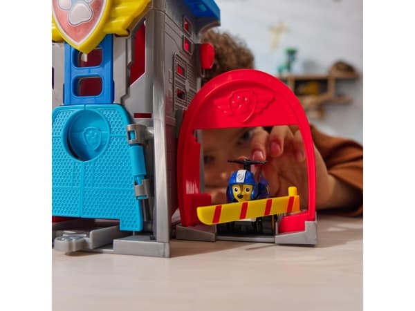 Paw Patrol Air Rescue Pup Squad Airport Playset