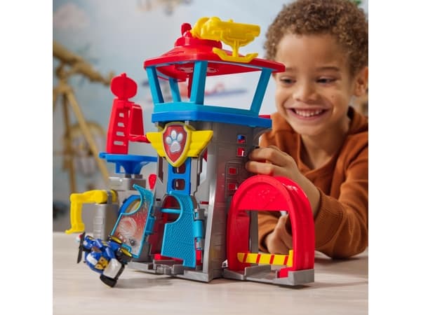 Paw Patrol Air Rescue Pup Squad Airport Playset