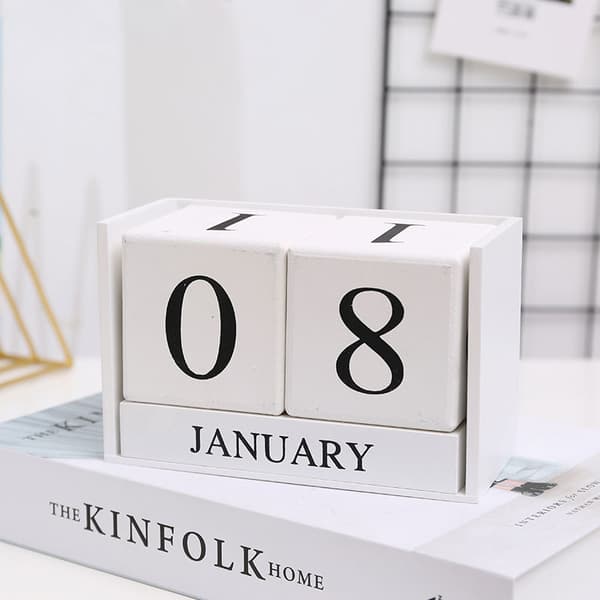 INF Evigvarende Kalender i Tre for Skrivebord Hvit