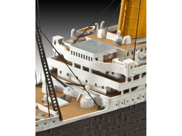 Revell RMS Titanic, Pienoismallimatkustajalaiva, Kokoamispakkaus, 1:700, RMS Titanic, Muovi, Edistynyt