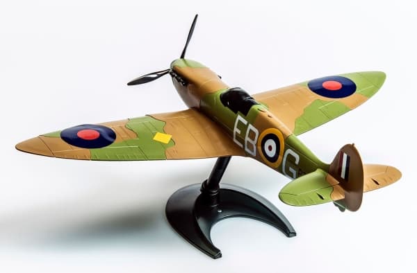 Airfix Spitfire, Flymodell med fastvinge, Monteringssett, Spitfire, 34 stykker, Militært luftfartøy, Grønn