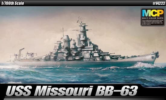 Academy Plastic modell BB-63 USS Missouri
