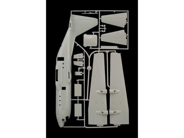 Italeri C - 130 HERCULES E/H, Fixed-wing aircraft model, Kokoamispakkaus, 1:72, C - 130 HERCULES E/H, Muovi, 90s