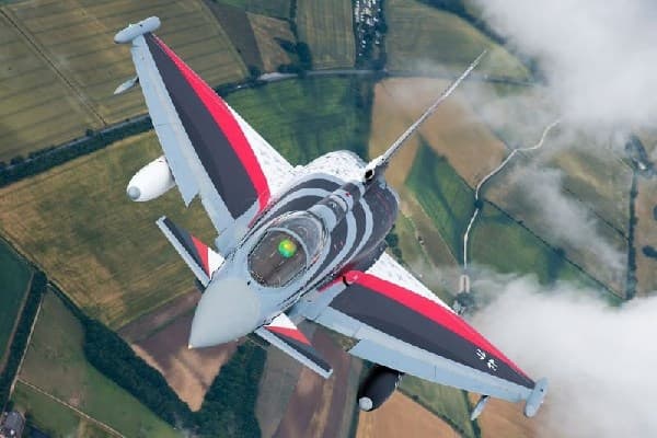 Revell plastmodell Eurofighter Typhoon Baron S 1/48