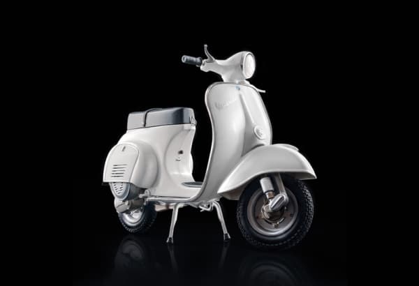 Italeri VESPA 125 PRIMAVERA, Motorsykkelmodell, Monteringssett, 1:9, VESPA 125 PRIMAVERA, Alle kjønn, Plast